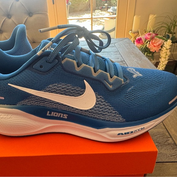 BRAND NEW NIKE ZOOM PEGASUS 41 DETROIT LIONS 7/8.5 - Picture 5 of 8
